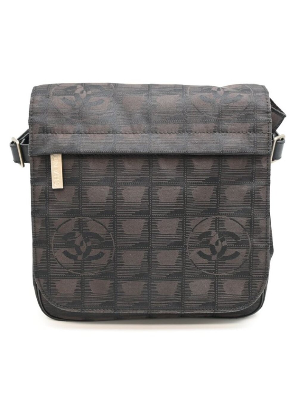 Chanel Shoulder Bag Brown